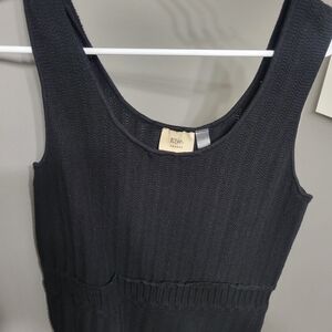 Elle Tahari Black Knit Sleeveless Top